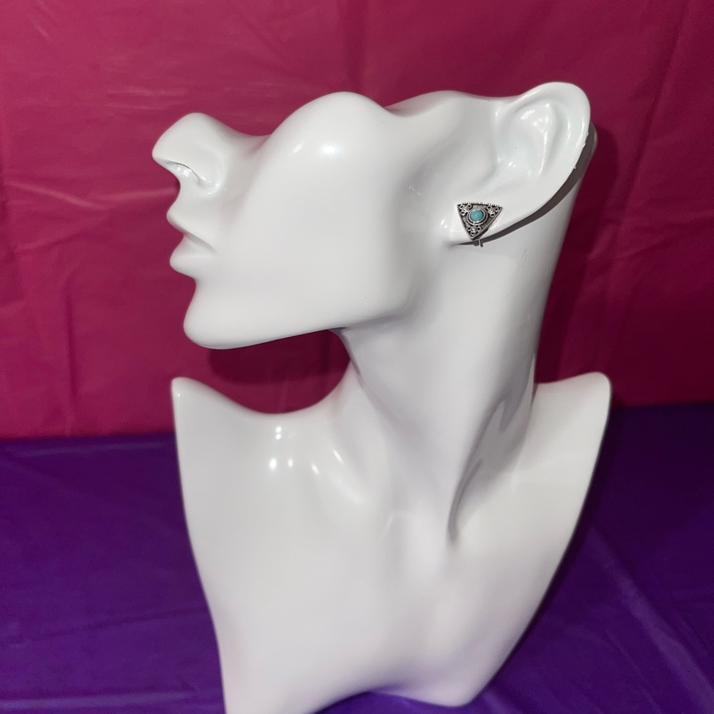 Triangle Stud earrings